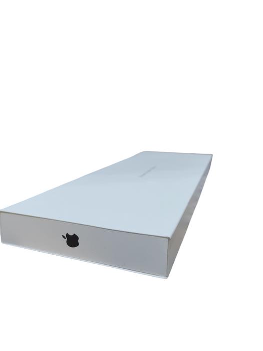 Apple Bluetooth Keyboard & Magic Mouse 2  Q