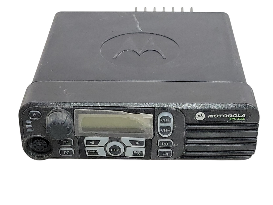Motorola XPR4550 AAM27QPH9LA1AN UHF frequency range of 403–470 MHz _