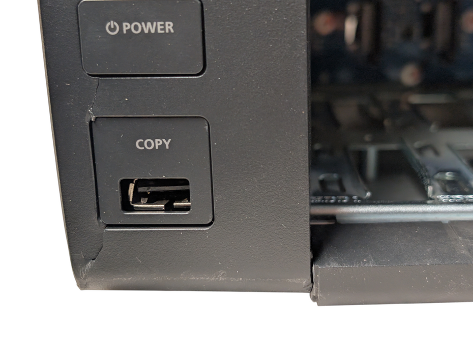 QNAP TS-869 PRO 8x 3.5 inch HDD Bay NAS READ  -