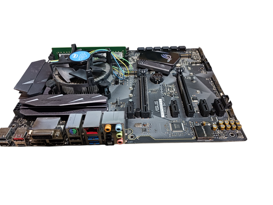 Asus Strix B250F Gaming & Intel i7-7700 CPU 8GB DDR4 I/O Shield included