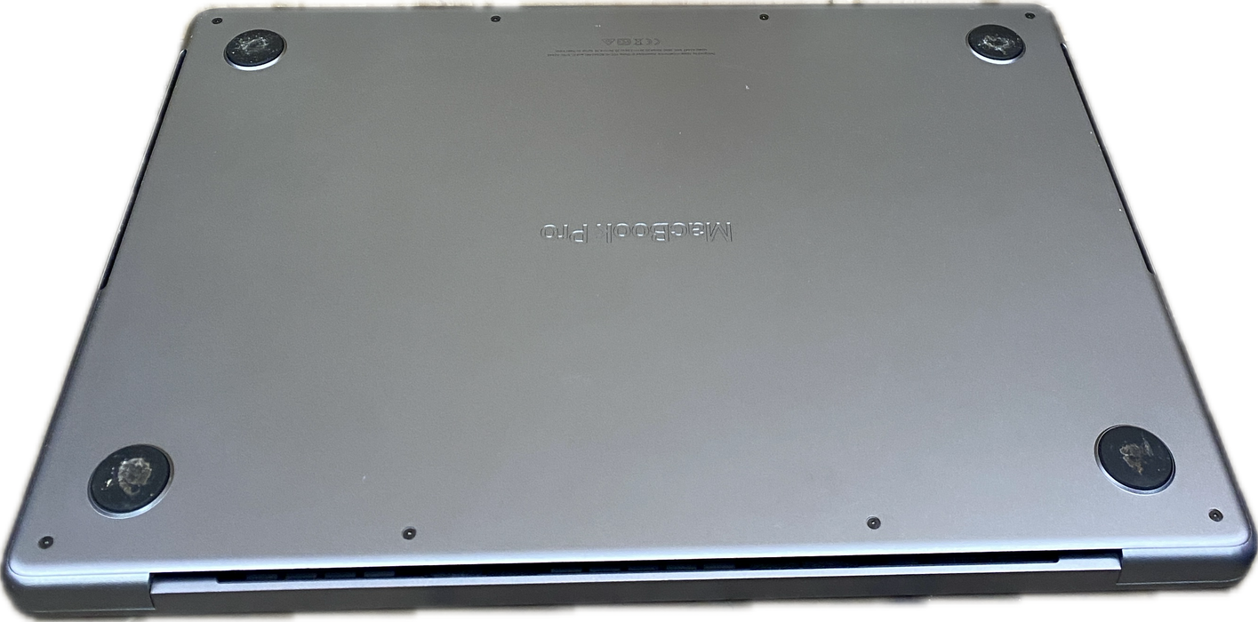 Apple MacBook  Pro 14' 2021 M1 Pro 32GB RAM 1TB SSD No Power Adapter