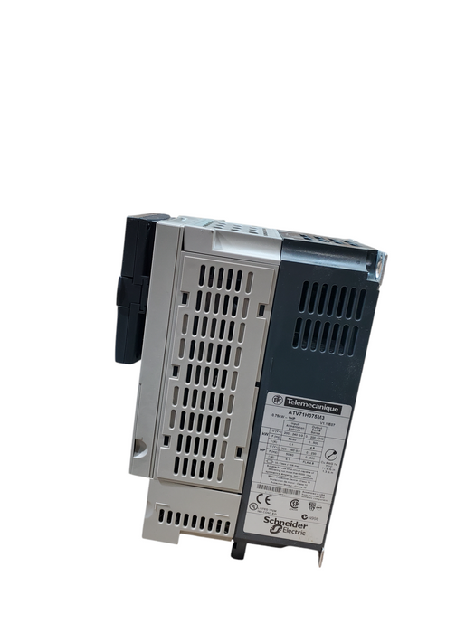 Schneider Electric Altivar 71 ATV71H075M3 0.75kW-1HP *READ*