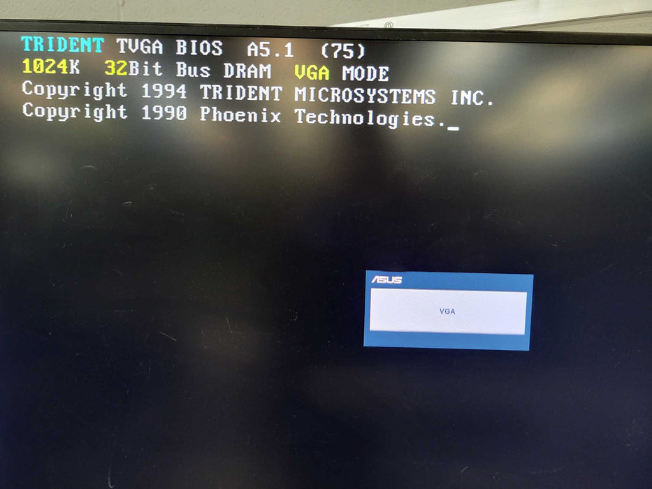 Vintage 486DX4-100Mhz 16MB NO HDD TRIDENT DISPLAY ADAPTER %