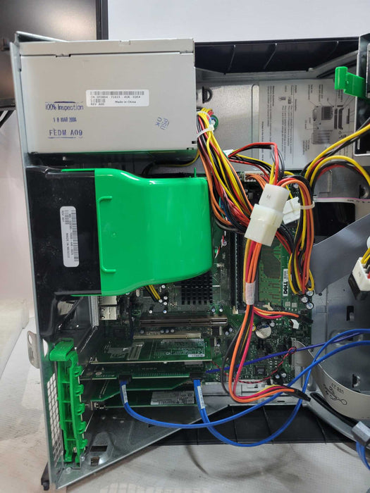 Dell PowerEdge 400SC - Pentium 4 2.8GHz 512MB Ram No HDD %