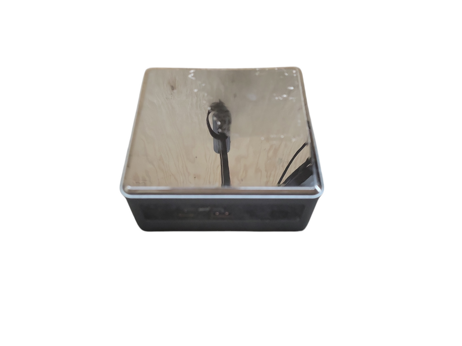 Intel NUC NUC10i5FNH, Core i5-10210U 1.60GHz, 8GB DDR4, 250GB NVMe !