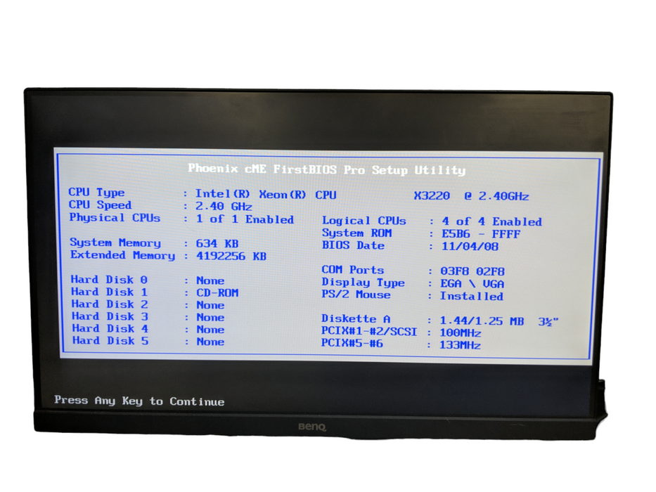 SuperMicro 2U Server | Xeon X3220 | 4GB RAM | No HDD | Adaptec HostRAID