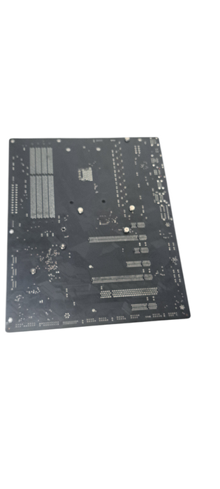 Gigabyte 990FXA-UD3 ATX Motherboard W/ 32GB RAM & AMD FX(tm)-8320
