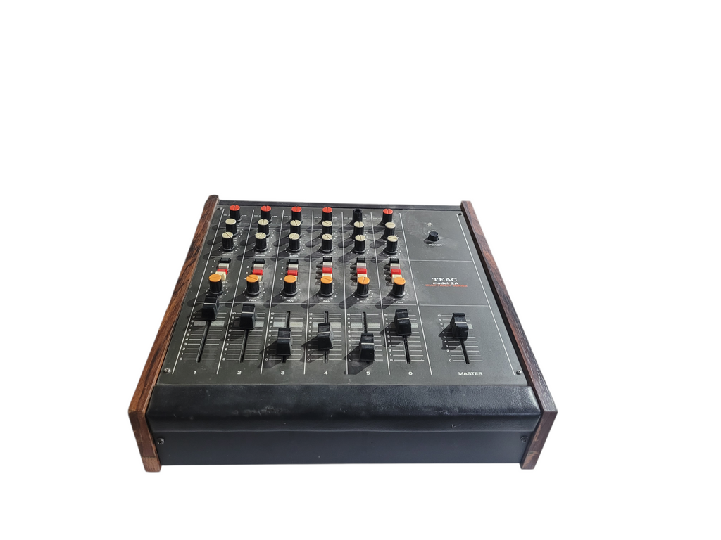 TEAC Model 2 アナログミキサー 現状品 Vintage Teac Model 2A Multitrack Series Audio Mixer- Powers On