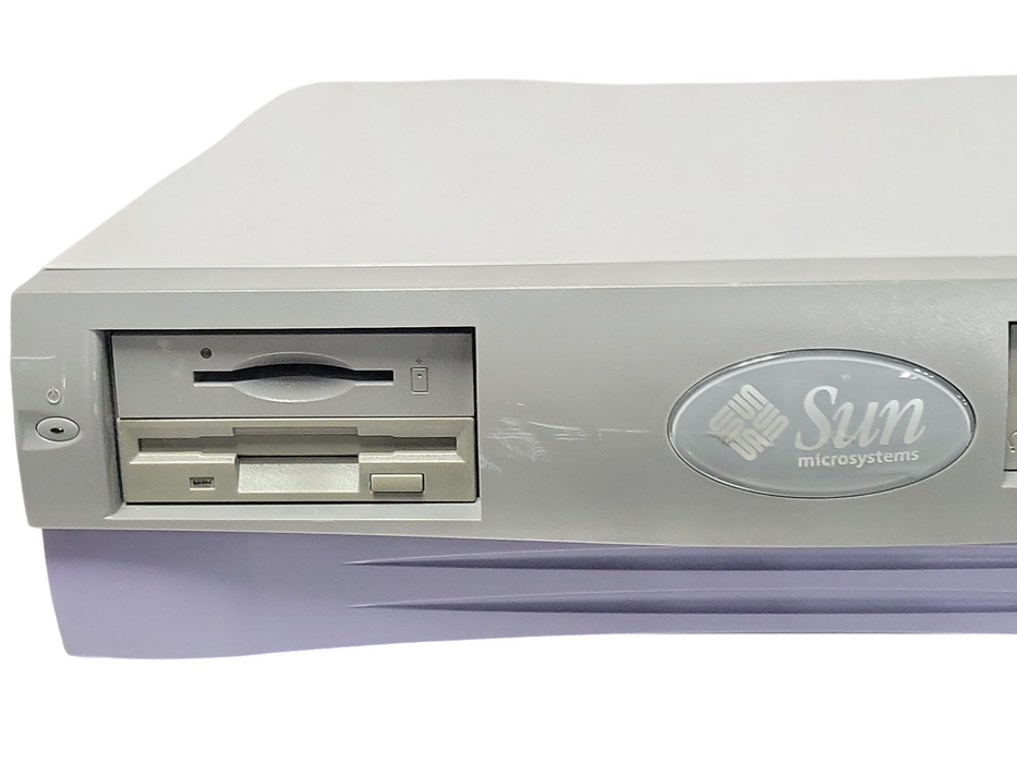 Sun Microsystems Blade 150 Workstation UltraSPARC-IIe 650MHz 768MB, No HDD _