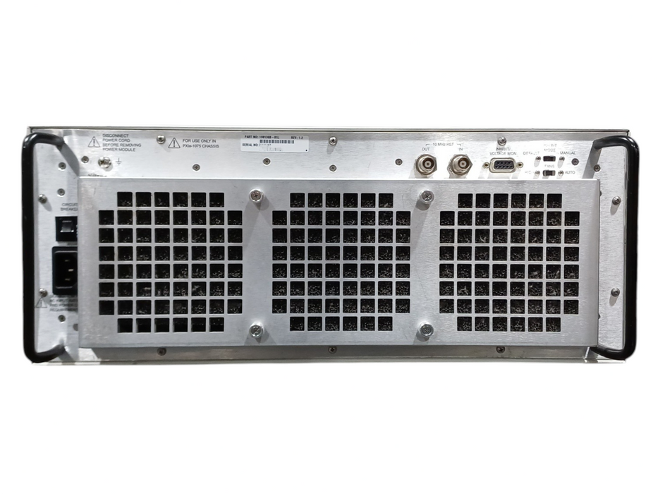 National Instruments PXIe-1075 18-Slot Chassis, READ