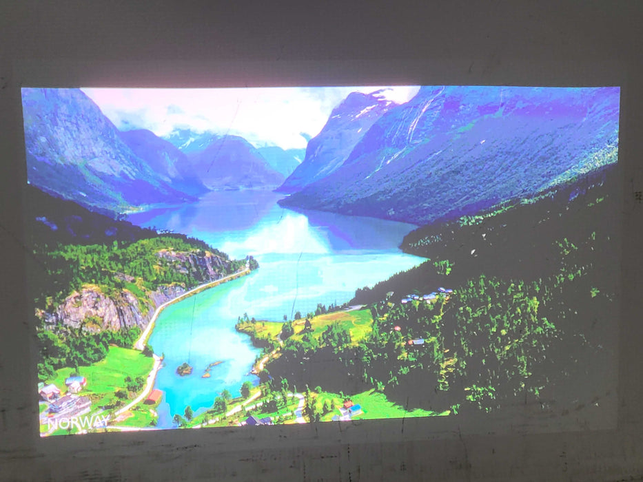 ViewSonic PLED-W500 Projector No remote LED hour: 55h $