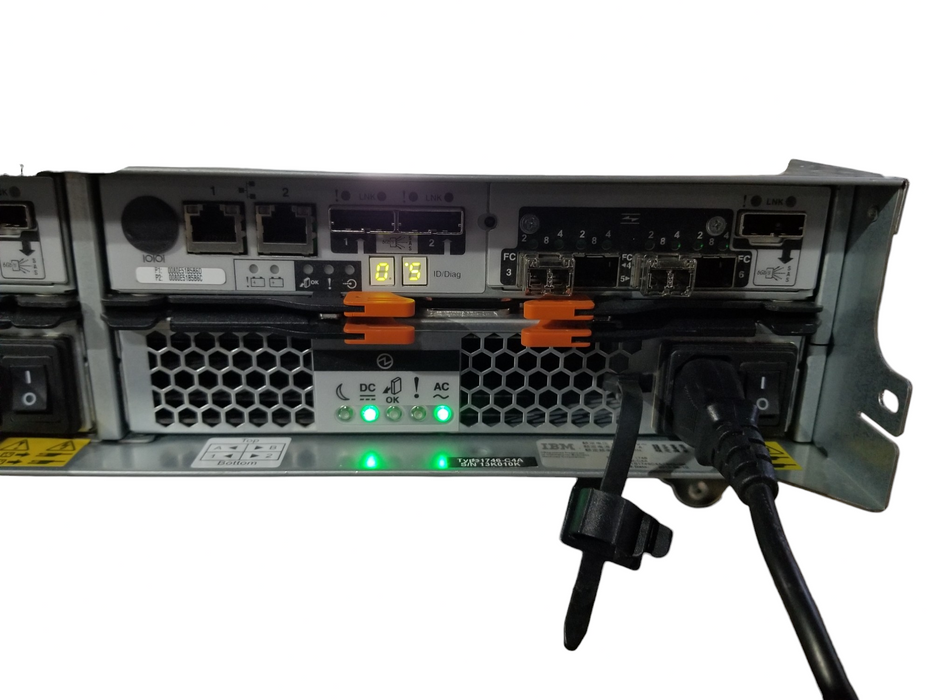 IBM Array 1746-C4A 69Y0271 24-BAY 2.5" | 2x 585W PSU | 2x Modules I/F-5