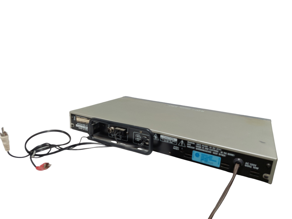 AKAI Quartz Synthesiser Tuner Model: AT-A301 =