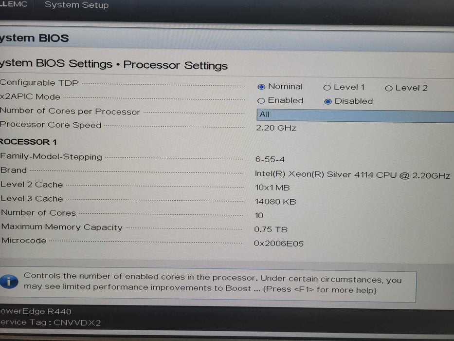 Dell PE R440 8x 2.5" | 1x Xeon Silver 4114, 8GB DDR4, H330 RAID !