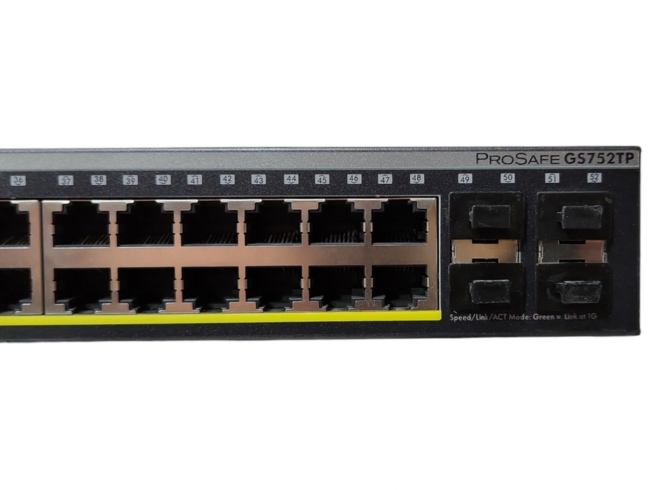 NETGEAR 48-Port Gigabit PoE+ Smart Managed Pro Switch w/ 4 SFP (GS752TPv2)