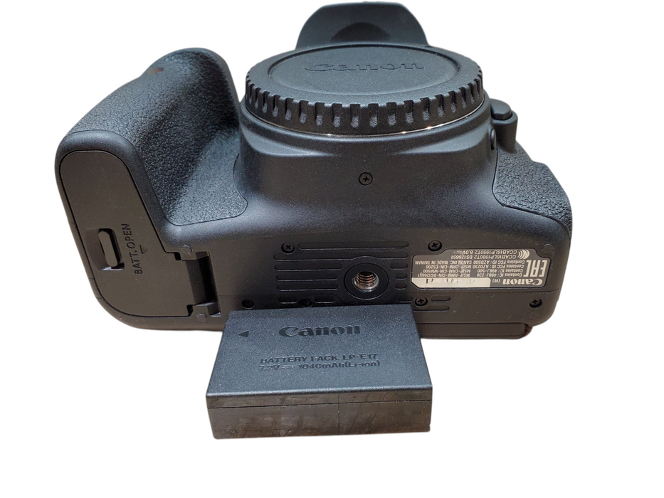 Canon EOS 77D 24.2 MP DSLR w/ EF-S 18-55MM & Battery/Case