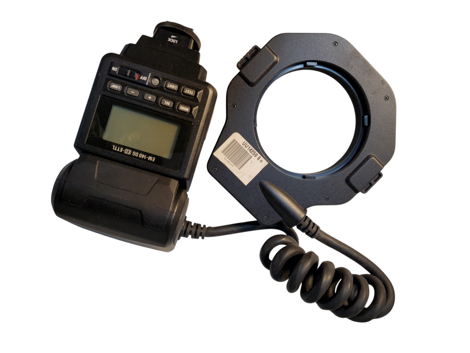 Sigma EM-140 DG Macro Ring Light Flash for Canon