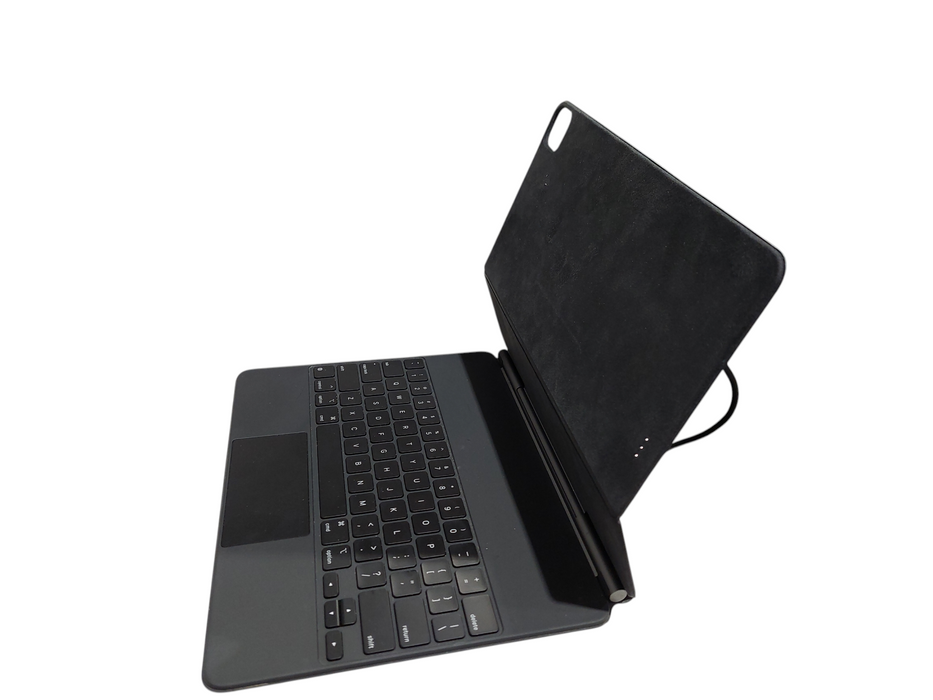 Apple Model: A2480 Magic Keyboard for iPad Pro (12.9 Inch) Q=