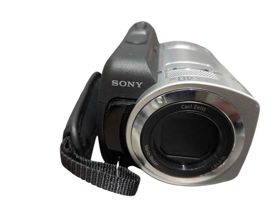 Sony Model: DCR-SR46 Digital Video Camera Receorder  =
