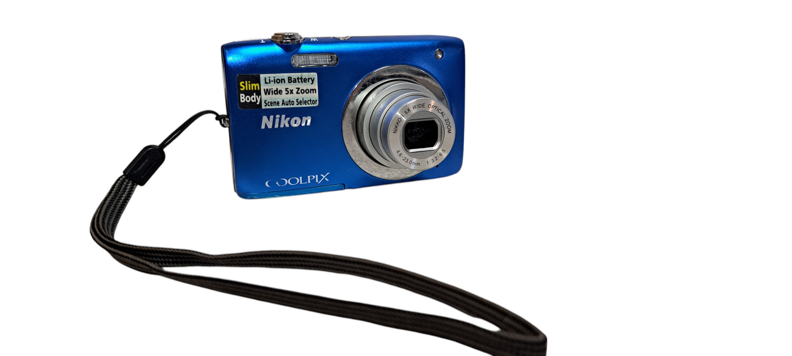 Nikon COOLPIX S2600 Digital Camera 14.0MP 5x Optical Zoom|READ
