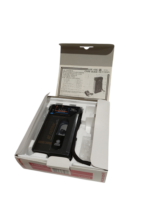 Vintage GE Fastrac Speed Listening Cassette Recorder / Player Model: 3-5324 =