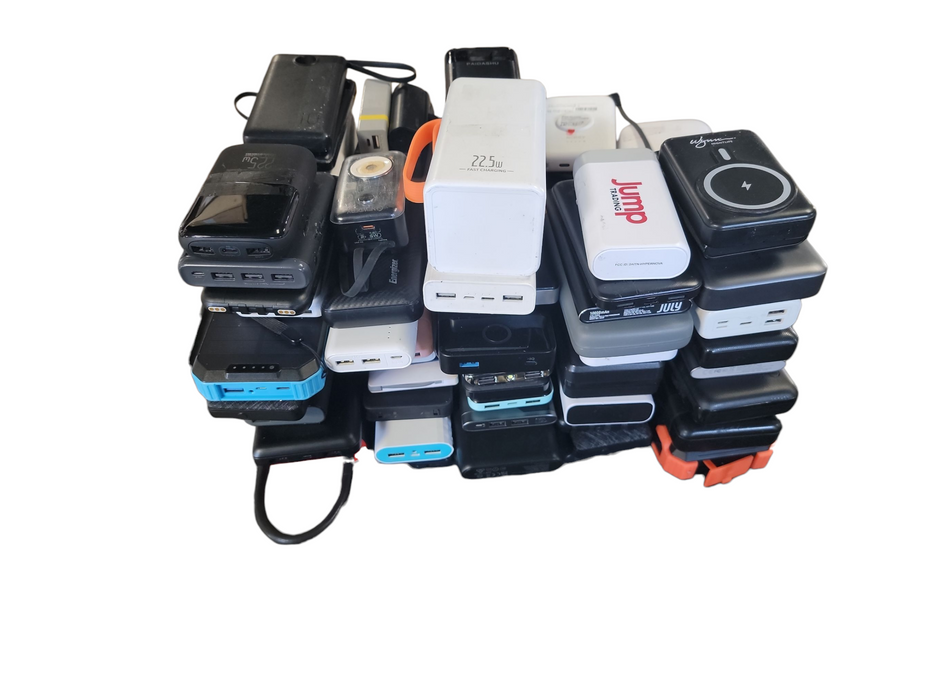 Lot of 100x Power Banks [Assorted Brands] (