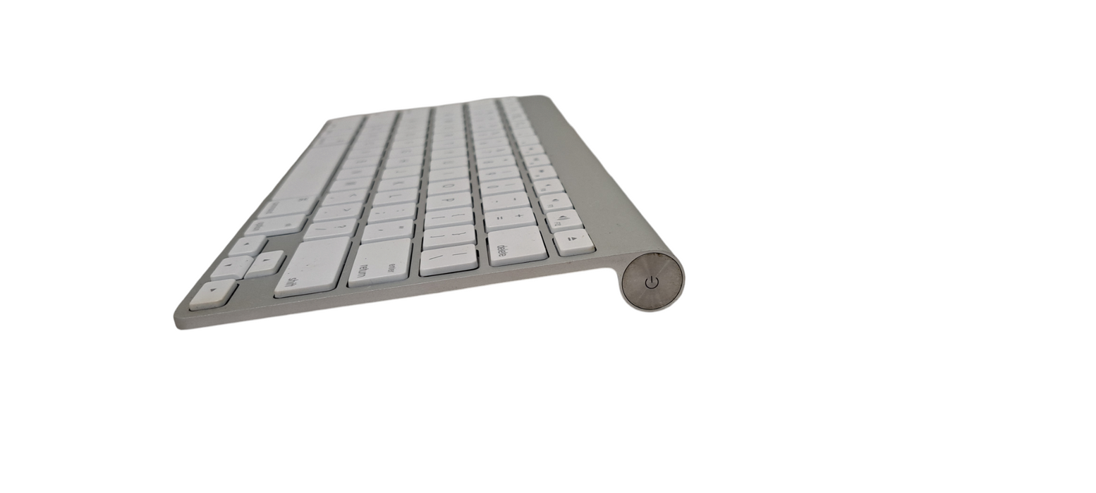 Genuine Apple A1314 Wireless Bluetooth Keyboard Q