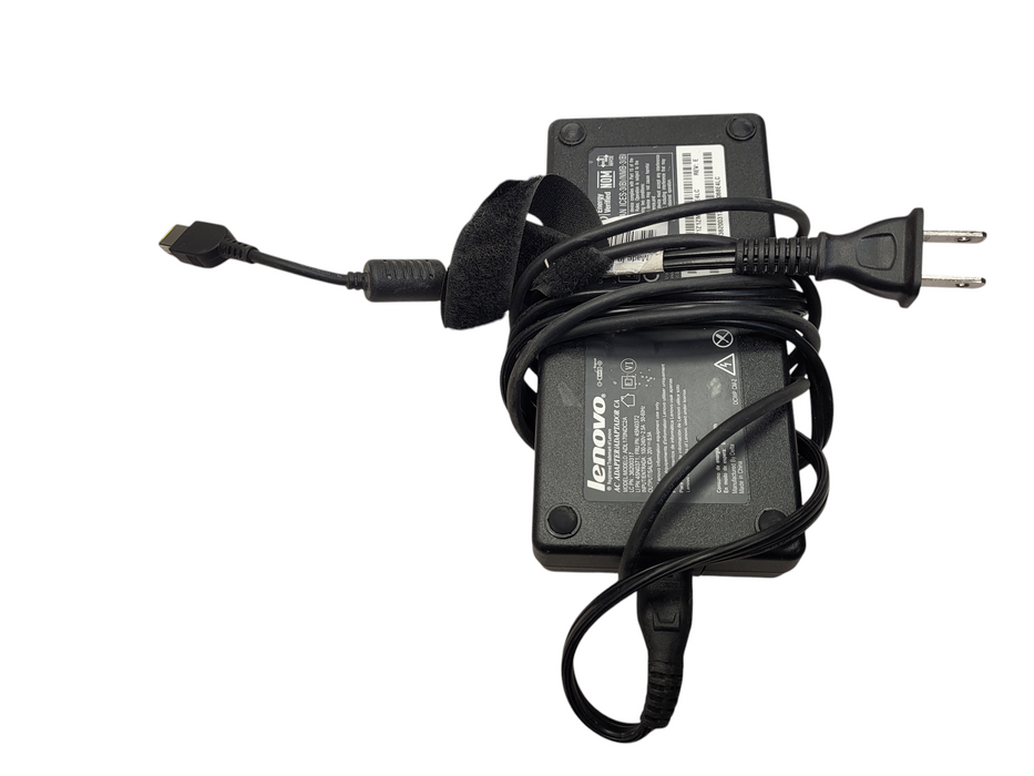 Lenovo ThinkPad P1 Gen 3 i7-10850H QUADRO T2000 4GB GPU 32GB RAM 250GB NVMe $ Lap200