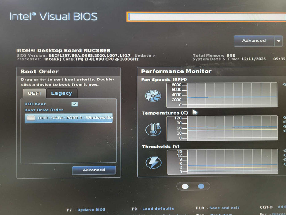 Intil NUC NUC8BEB Mini PC i3-8109U|8gb DDR4 RAM|256gb !