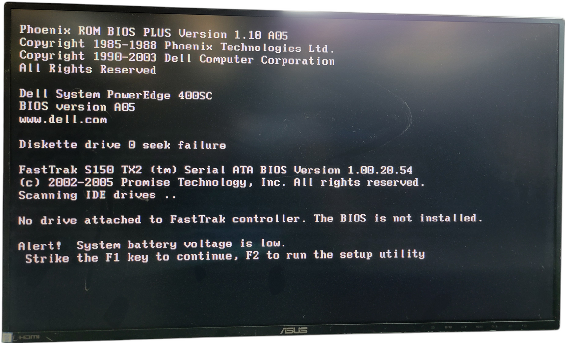 Dell PowerEdge 400SC - Pentium 4 2.8GHz 512MB Ram No HDD %