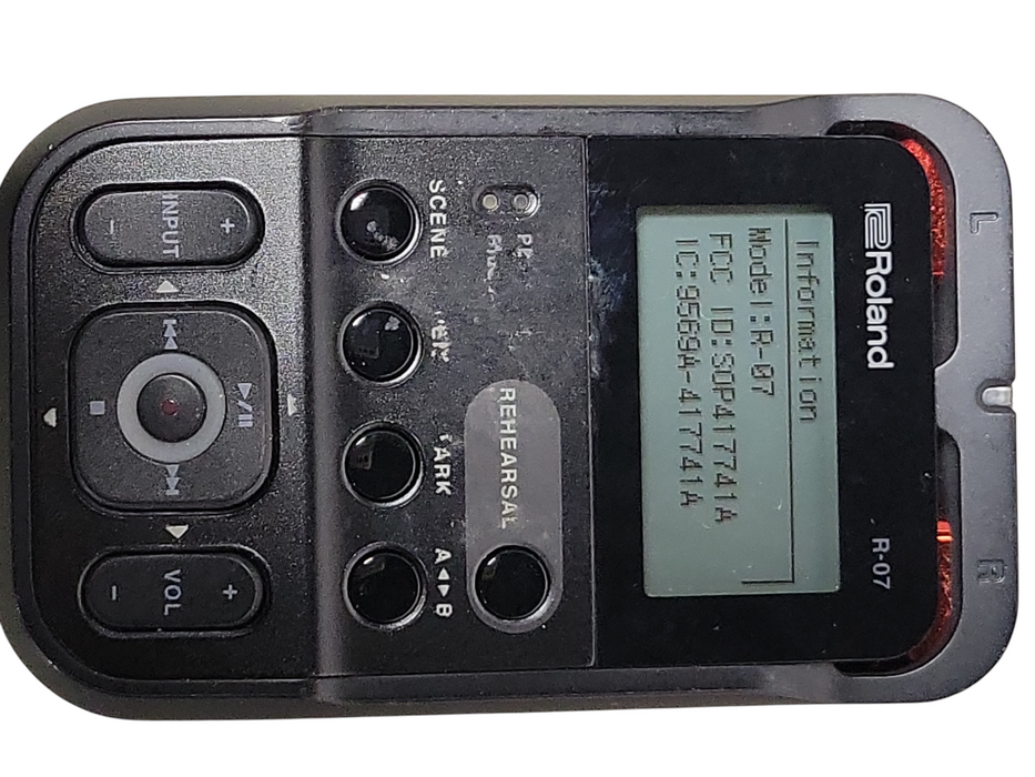 Roland R-07 High Resolution Digital Audio Recorder, No Sd Card, READ _