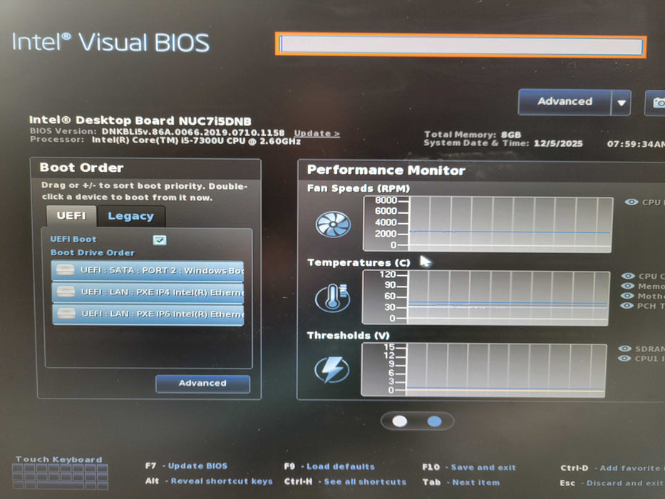 Intel NUC7i5DNB Mini PC| i5-7300U 2.60GHz|8GB DDR4|256GB NVMe !