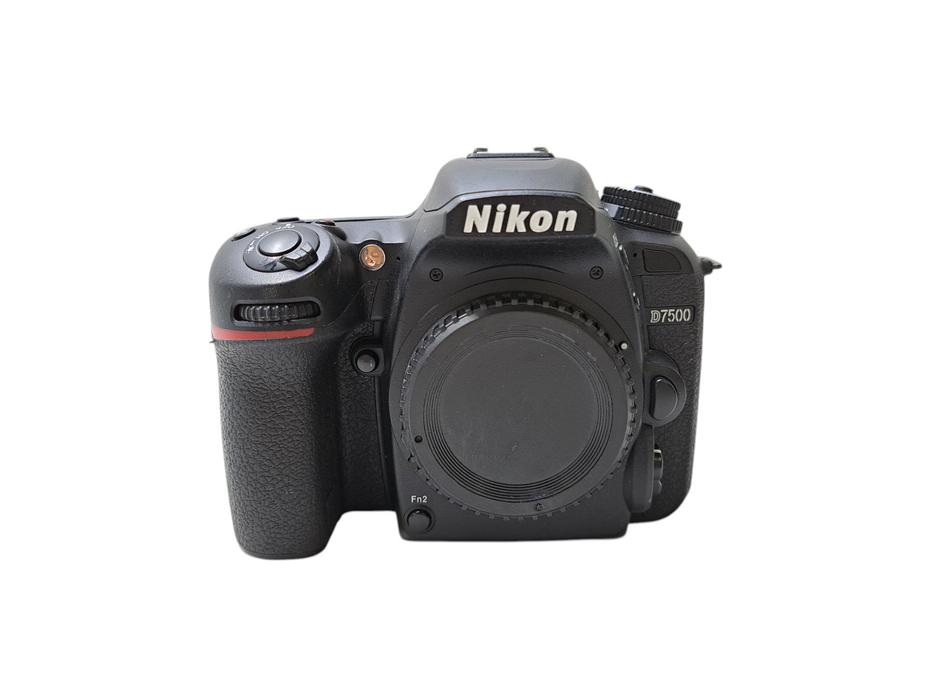 Nikon D7500 20.9MP Digital SLR Camera Body *READ* )