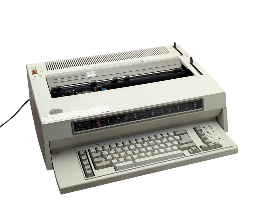 IBM WheelWriter 10 series ii Typewriter  -