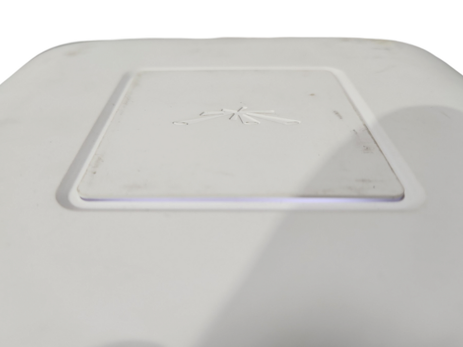 Ubiquiti Networks UniFi UAP-AC Square Q