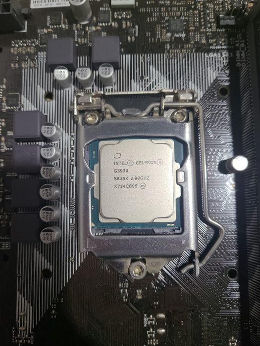 ASUS B250 Mining Expert Motherboard W/ 8GB DDR4 & Celeron G3930 @ 2.90GHz