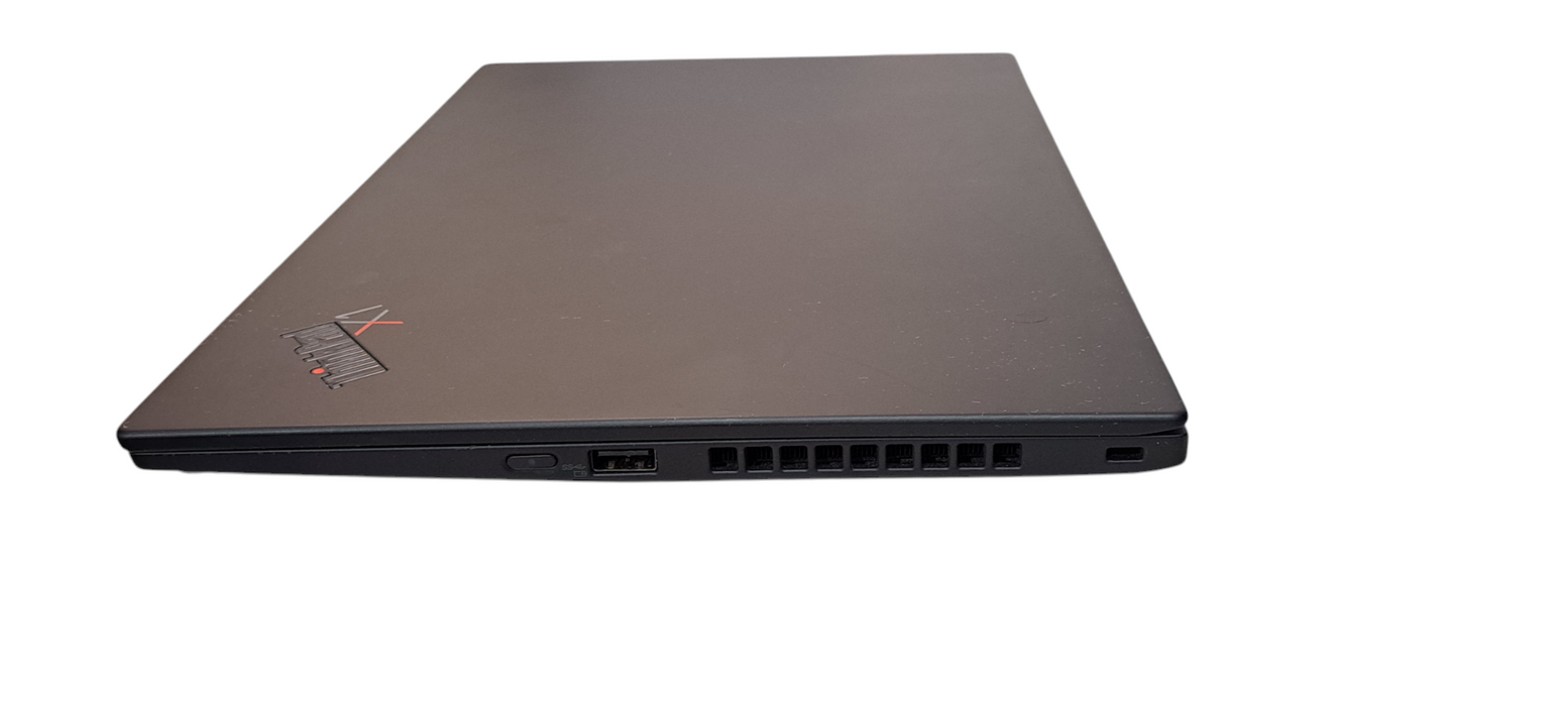 ThinkPad X1 Carbon Gen 8th i7-10610U, CPU-16Gb RAM, 500GB NVME, READ  Lap200