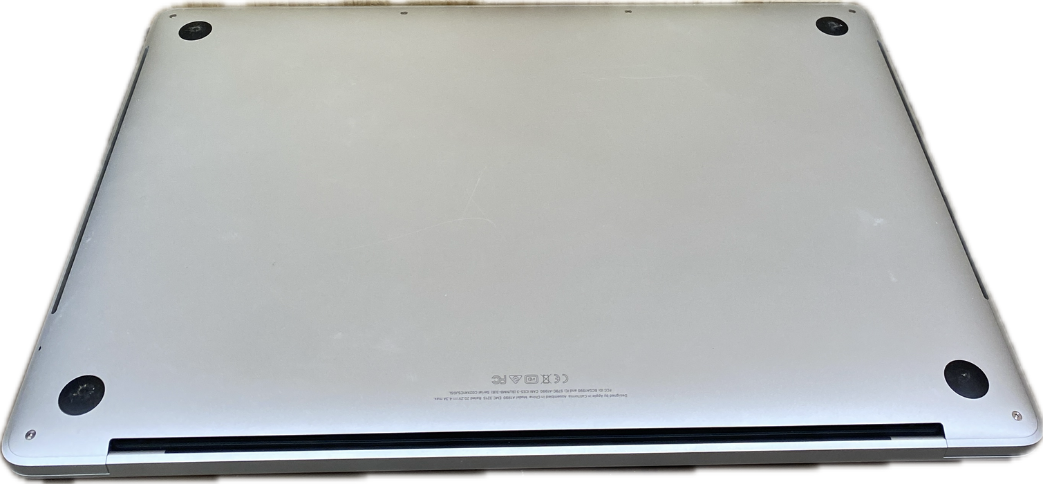 Apple MacBook Pro 15" 2018 i7-8750H Radeon Pro 555X 16GB RAM 256GB SSD