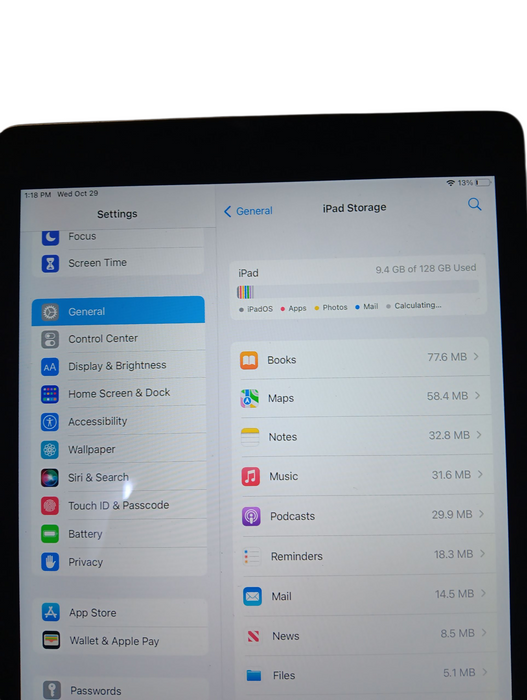 Apple iPad Air 2nd Gen - Space Gray - 128GB [A1566]