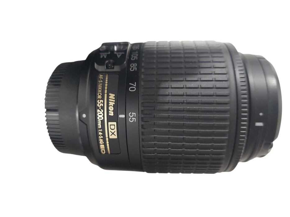 Nikon DigitalCamera Package SB-15 , D70s , HB-34,HB-32, DX SWM ED 55-200mm  =