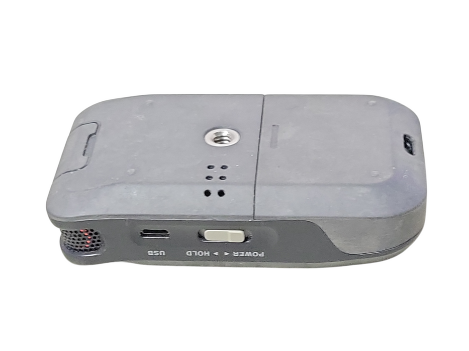 Roland R-07 High Resolution Digital Audio Recorder, No Sd Card, READ _