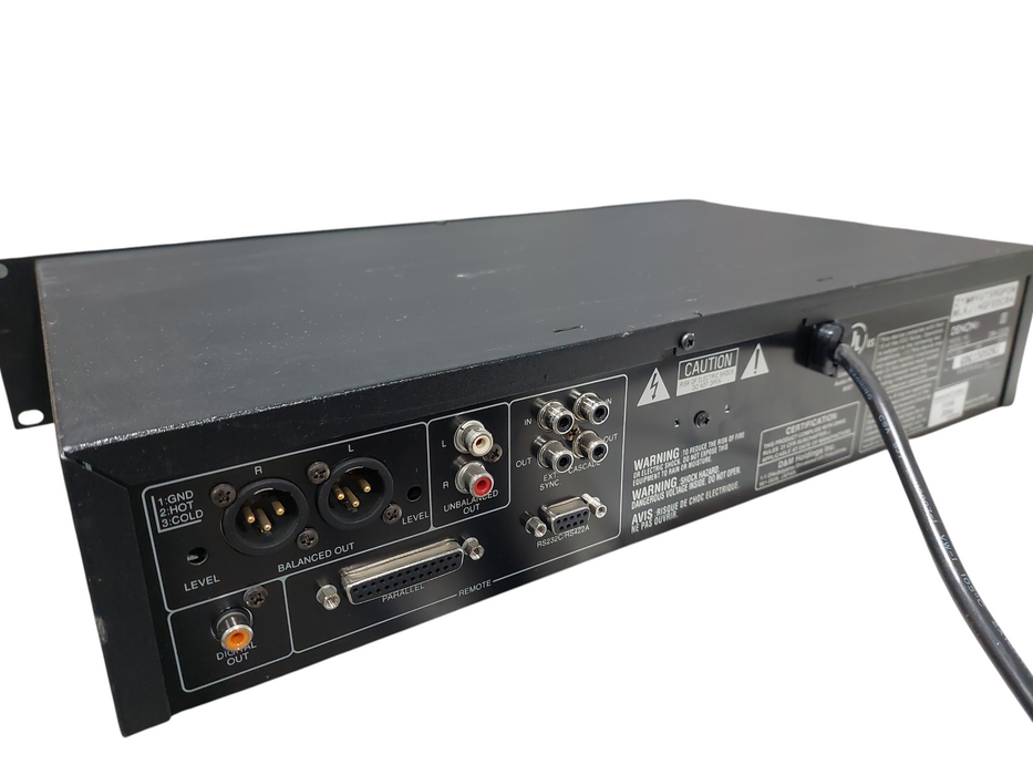 Denon Compact Disc / MP3 Player Model: DN-C635 =