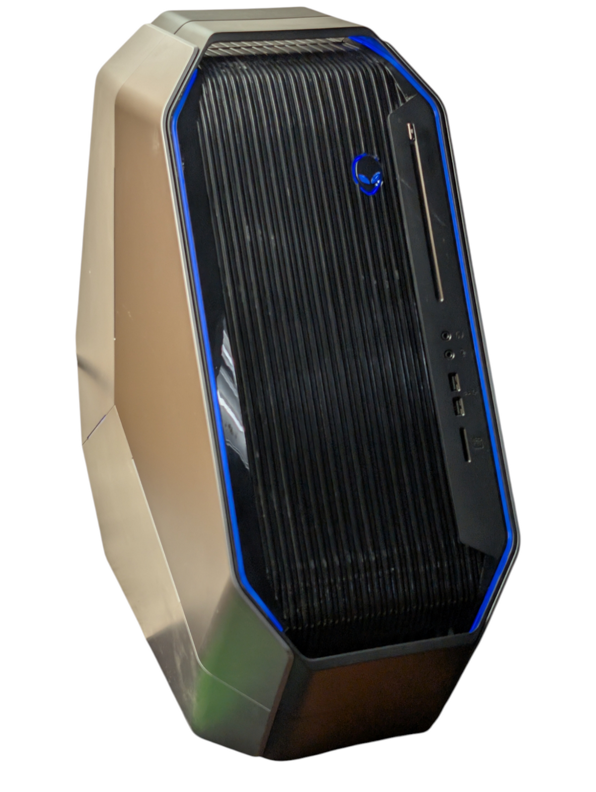 DELL Alienware Area-51 R2 Intel Core i7-5930k 32GB RAM 512GB SSD