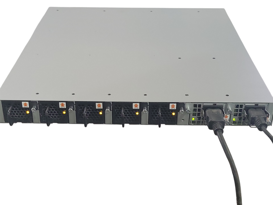 Extreme Networks BR-VDX6740T-24-R 48-Port Managed Switch 2x PSU, READ _