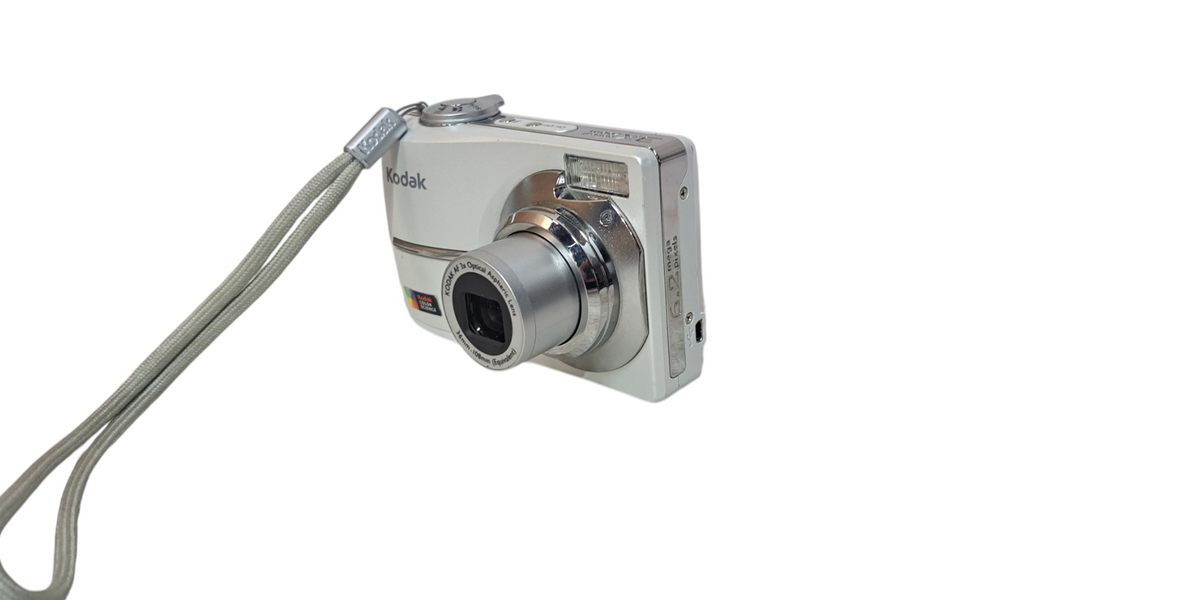 Kodak EasyShare C613 White Silver Digital Camera 3X Optical Zoom
