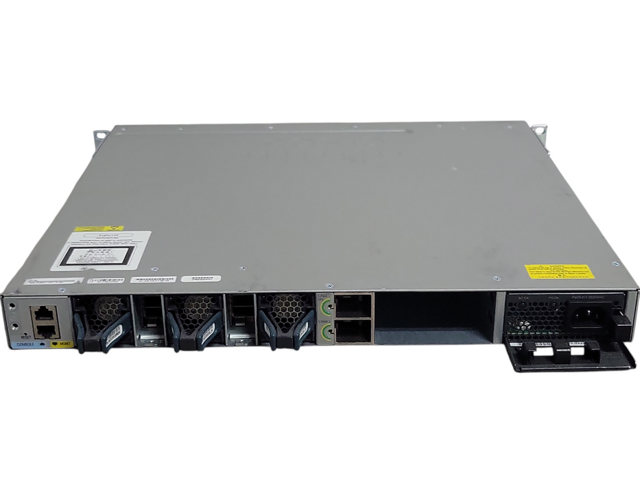 Cisco WS-C3850-24-T-S 24 Port Gigabit Switch w/ C3850-NM-2-10G, 1x PSU _