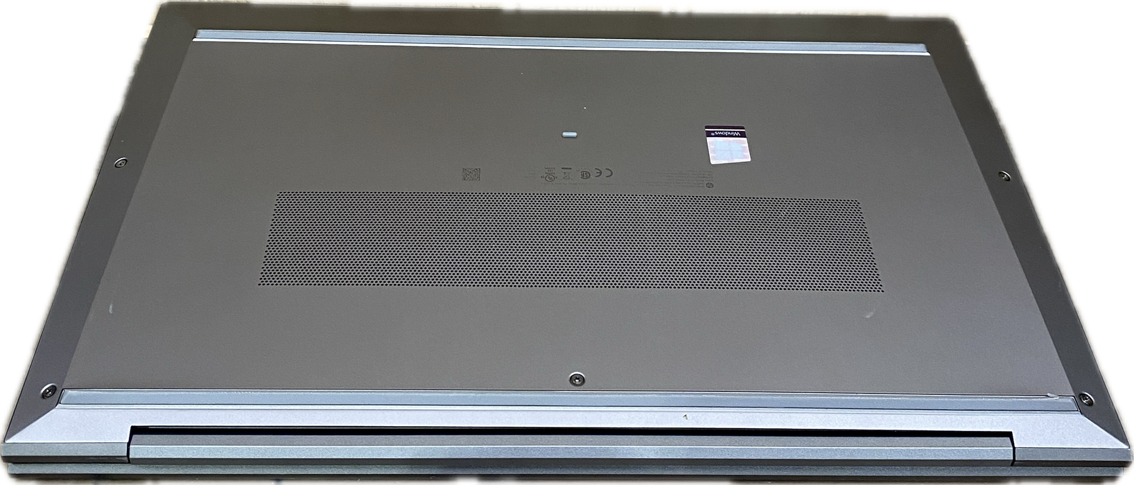 HP ZBook Firefly 15 G7 15" Core i7-10510U@1.80GHz 16GB RAM 256GB SSD  Lap200
