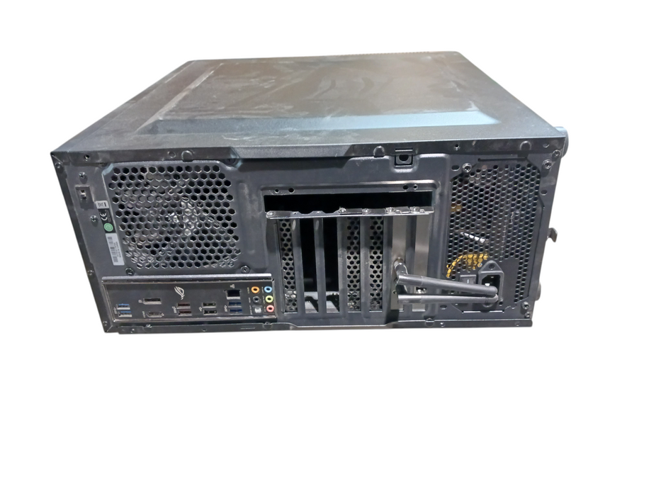 Corsair Custom PC AMD Ryzen 7 1700 Asus ROG Strix B350 8GB DDR4 No HDD