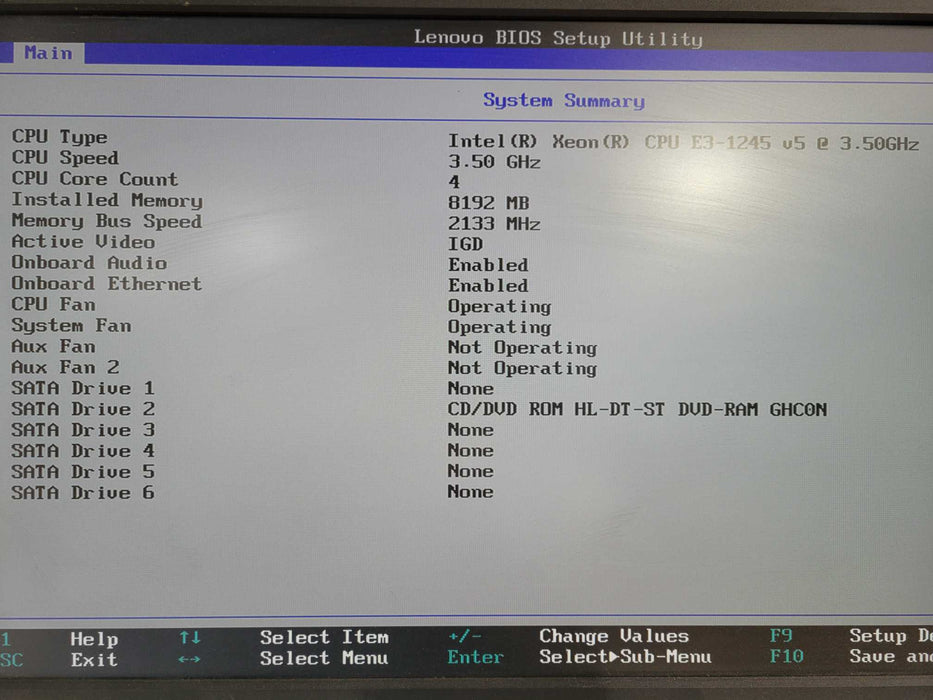 Lenovo ThinkStation P310 Xeon E3-1245 v5 8GB DDR4 - No HDD !