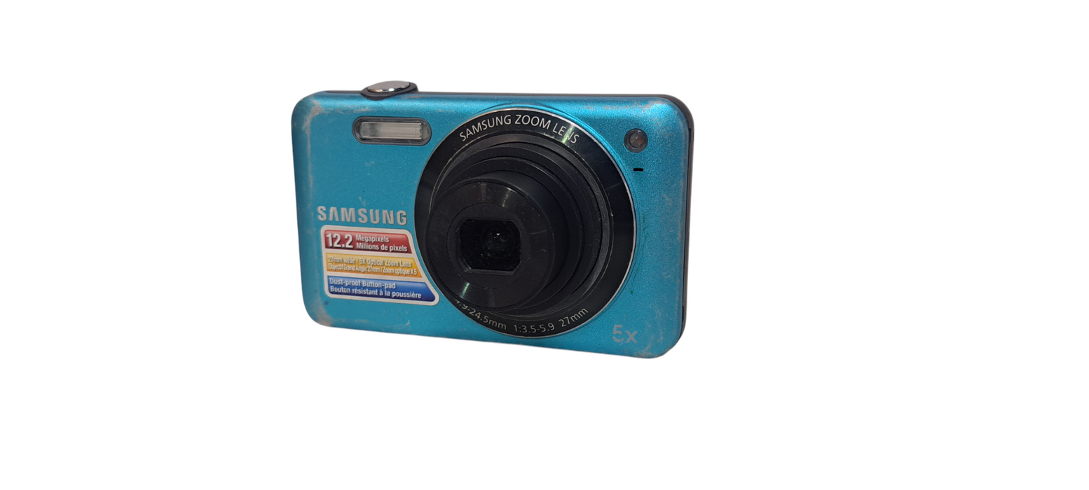 Samsung ES73 12.2MP Digital Camera With Battery
